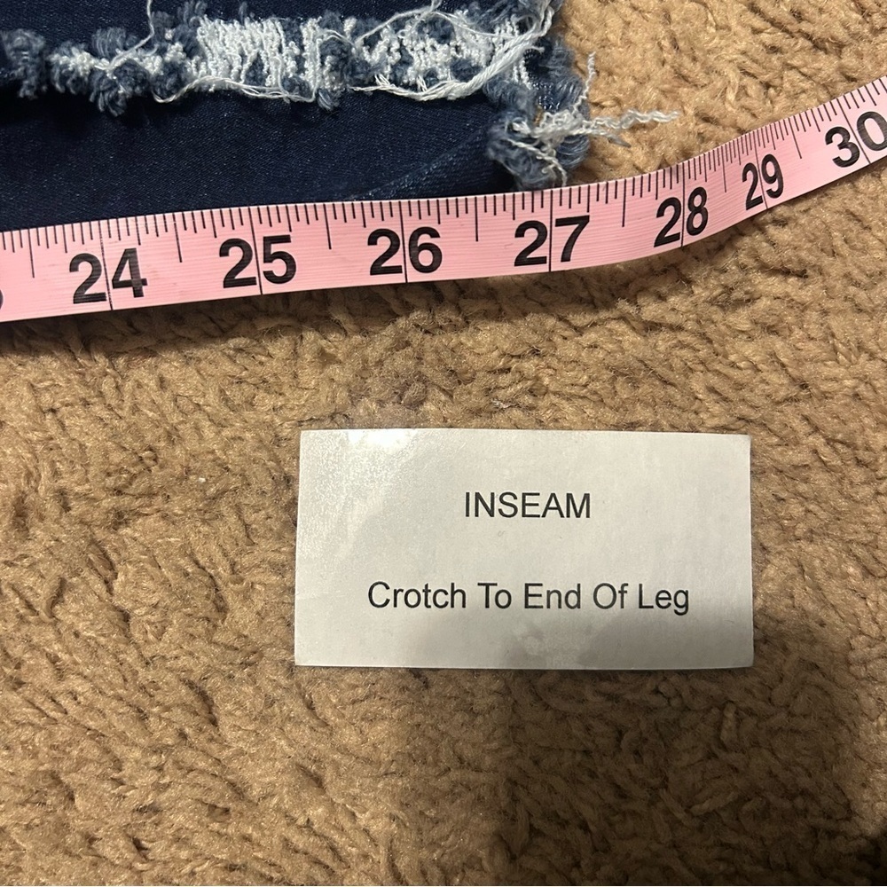 Elite Jeans | High Rise Distressed Skinny Dark Wash Ripped Juniors Size 13/14 - Picture 13 of 13